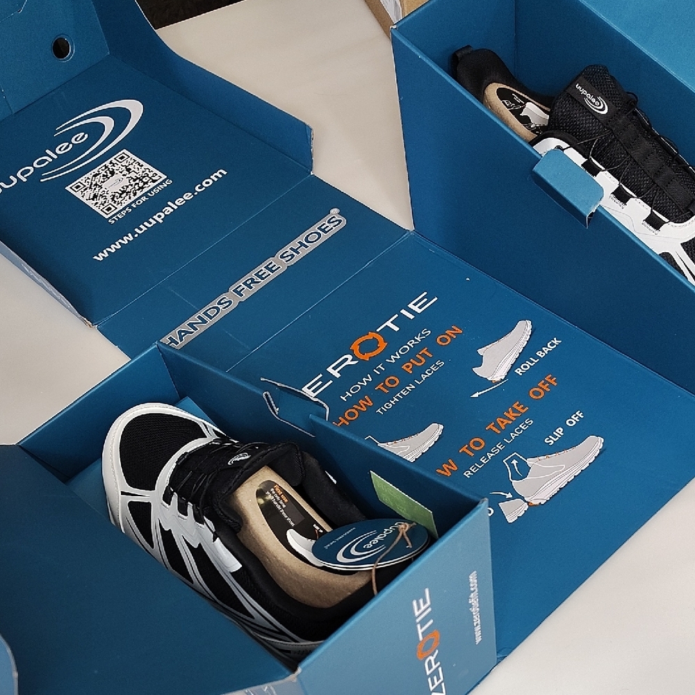 NIB Zero Tie Shoes